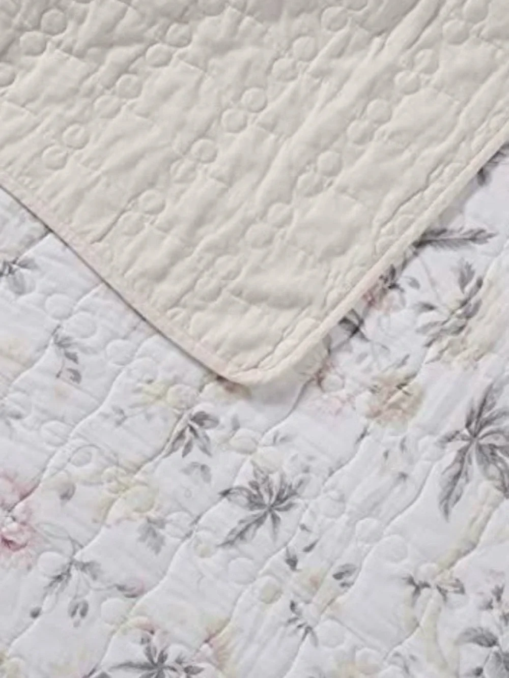Classic Floral Quilt Set in Soft White and Pink - Laura Ashley